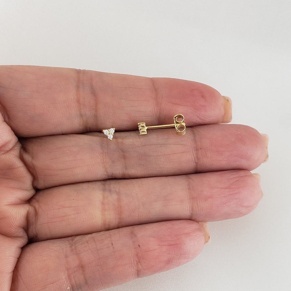 18K Gold Triangle Stud Earrings